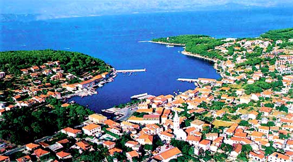 Apartments Skrivaneli Jelsa  Εξωτερικό φωτογραφία