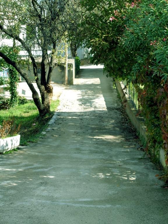 Apartments Skrivaneli Jelsa  Εξωτερικό φωτογραφία