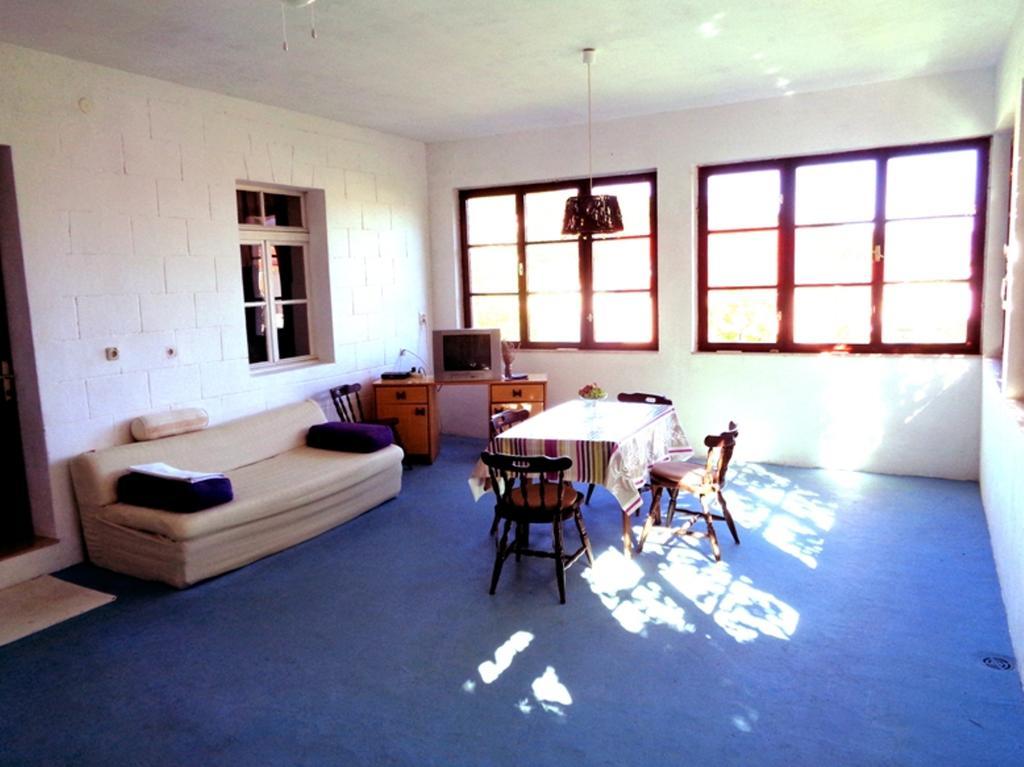 Apartments Skrivaneli Jelsa  Εξωτερικό φωτογραφία