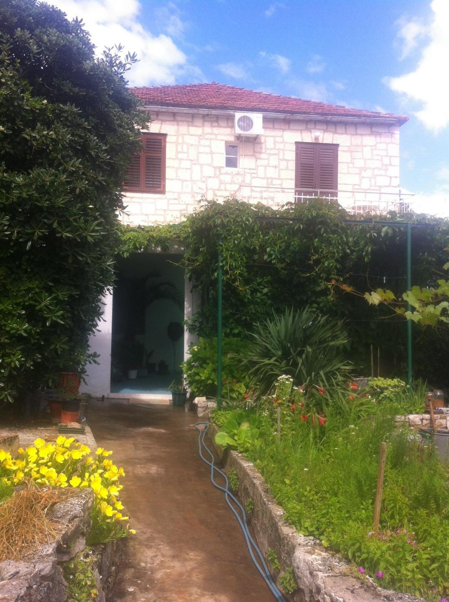 Apartments Skrivaneli Jelsa  Εξωτερικό φωτογραφία