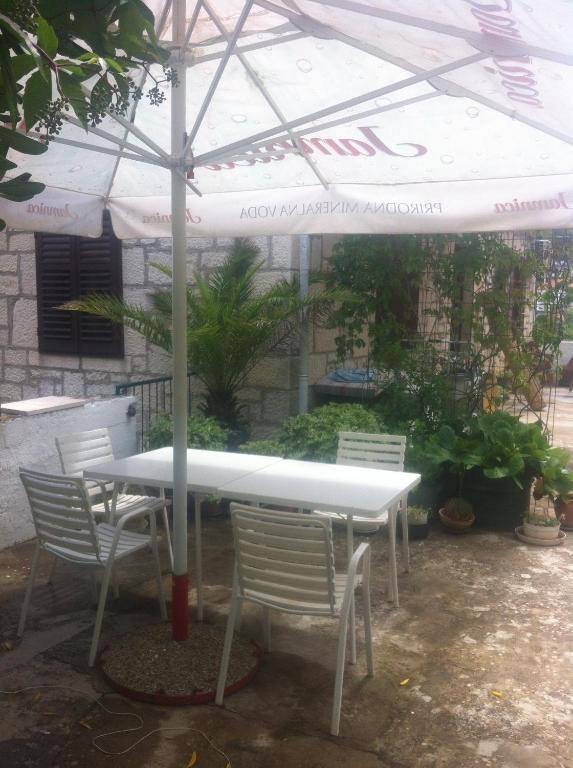 Apartments Skrivaneli Jelsa  Εξωτερικό φωτογραφία