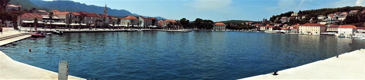Apartments Skrivaneli Jelsa  Εξωτερικό φωτογραφία